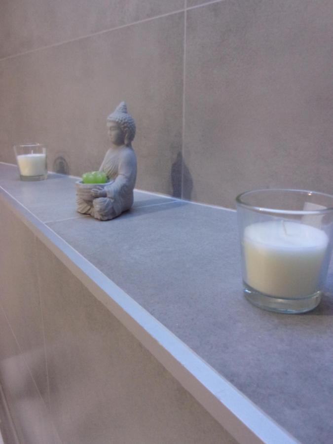 Le Bourget - Suite Romantique Narbona Exterior foto