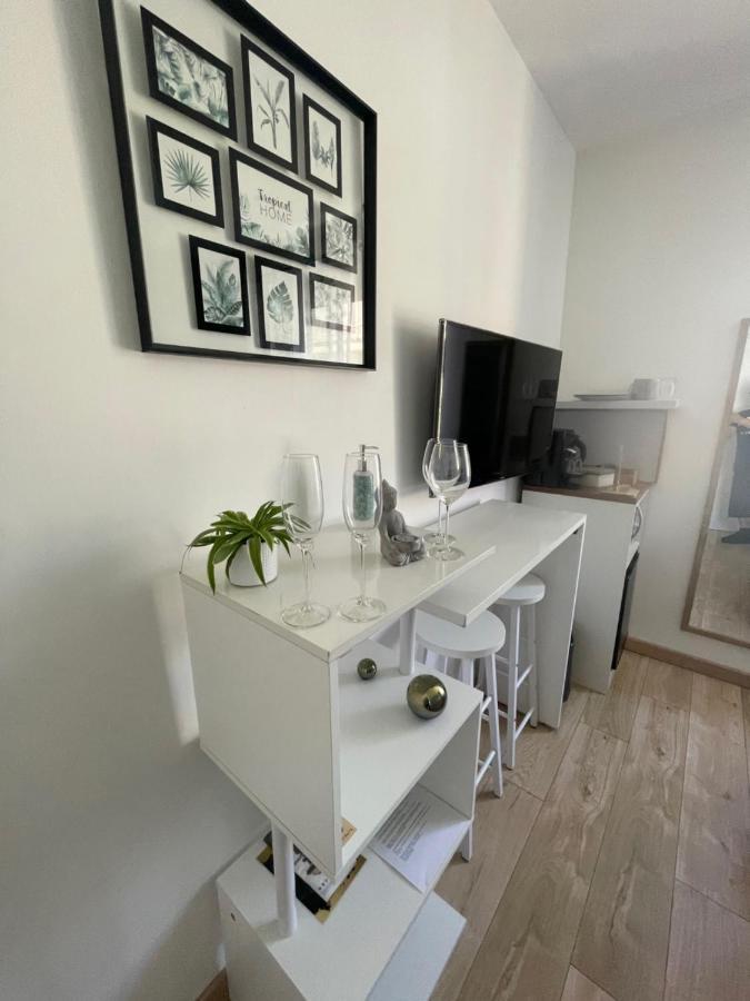 Le Bourget - Suite Romantique Narbona Exterior foto